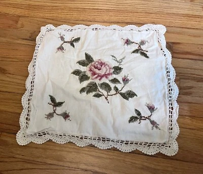 "Funda de almohada PIER 1 floral rosa punta de aguja ganchillo cremallera cuadrada de 19""" Foto 1 de 4