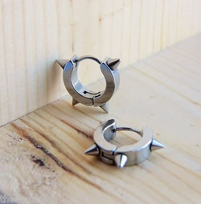 Pendientes de aro Punk Hip Hop Estilo Huggie Plata Titanio Acero Spike Foto 1 de 4