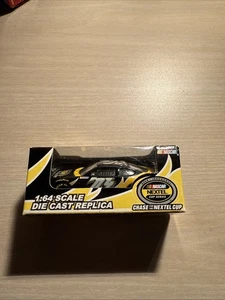 NASCAR 1:64 Die Cast Car Chase for The Nextel Cup 04 Team Caliber 2004 - Picture 1 of 3