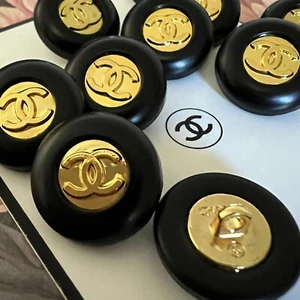 Set 4 Knöpfe Chanel CC Ersatzknöpfe Ø 17 mm Metall Knöpfe Knopf Logo Gestempelt - Bild 1 von 12