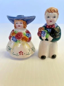 Salt and Pepper Shakers Set Couple Man Woman Flowers Vintage Made in Japan - Picture 1 of 6