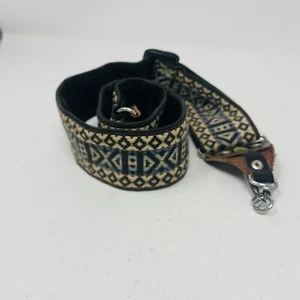 Stylish Patterned Camera strap - Picture 1 of 7