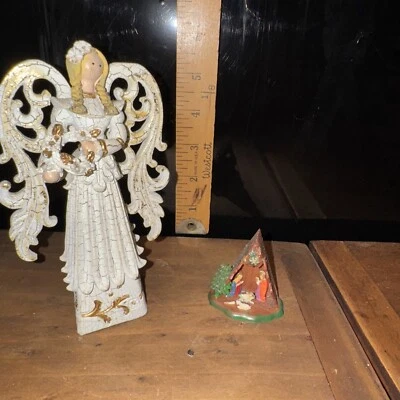 Vintage Nativity Set, One Piece, Plastic Retro Christmas Decoration, an angel - Image 1 of 4