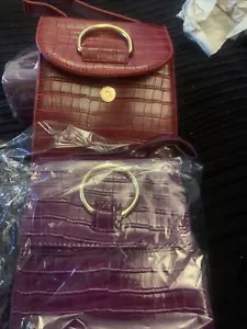 Ladies handbag detachable strap stunning any occasion red purple leather look - Picture 1 of 5