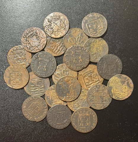 AMERICAN COLONIAL COLLECTIBLE COINAGE - CERTIFIED AUTHENTIC 18TH CENTURY DUIT Cover