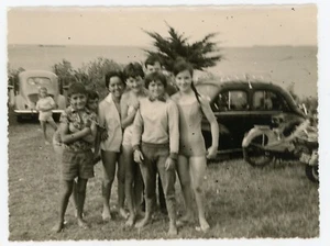 PHOTO ratée error snapshot SNAPSHOT, voiture ancienne mobylette - Imagen 1 de 2