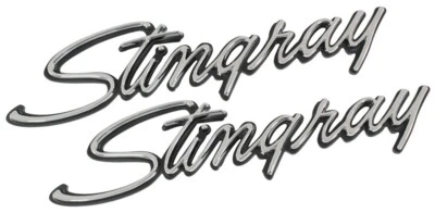 NUEVO Par de piezas de moldura emblema Stingray / para Chevrolet C3 Corvette Stingray 1974-76 Foto 1 de 4