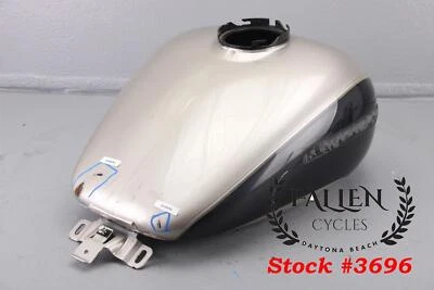 Harley-Caballe Road Glide Ultra Tank 2018 interior limpio + ¡sin abolladuras! Foto 1 de 4