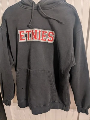 ¿Vintage? Sudadera con capucha skater negra Etnies para hombre talla L Foto 1 de 4