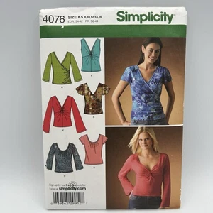 Top modello Simplicity Misses' 4076 taglia 8-16 - Foto 1 di 9