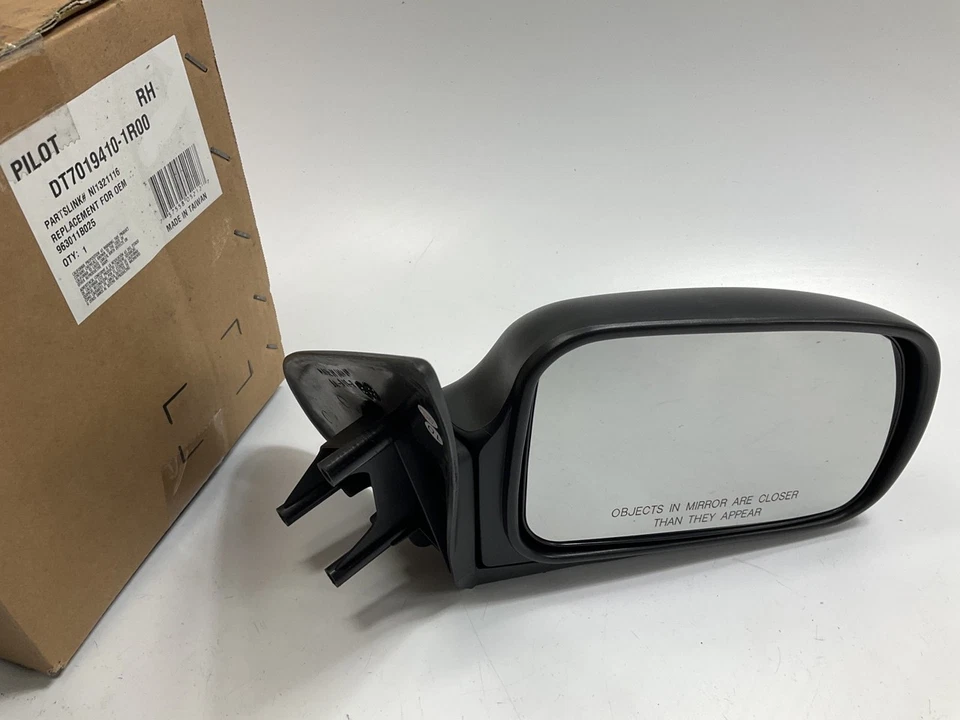 Espelho direito manual Pilot DT7019410-1R00 para 1993-1995 Nissan Quest, Villager - Imagem 1 de 4