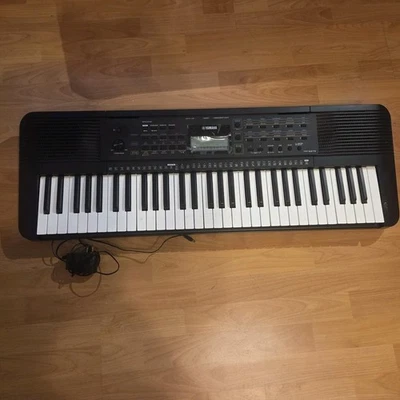 Yamaha PSR-E273 61-Key Portable Keyboard Slightly Used W Original Power Adaptor - Image 1 of 4