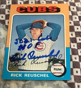 RICK REUSCHEL HANDSIGNIERTE 1975 TOPPS BASEBALL KARTE MIT COA & 2021 CUBS HOF - Bild 1 von 1