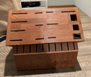 Bloque de cuchillos Cutco Signature de 24 ranuras de madera maciza de roble - solo bloque de cuchillos - Imagen 1 de 6