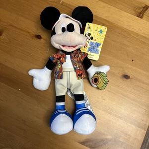 2025 Disney Parks Mickey Mouse Shorts & Visier Spielen im Park Plüsch Neu 13 Zoll - Bild 1 von 3