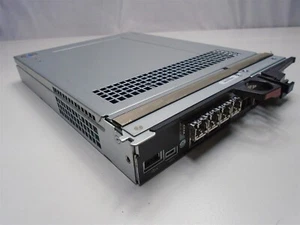 NetApp 111-03806 E5700A-64 Go pour E5700 avec contrôleur ISCSI HIC 25GBE + BBU + SFP - Photo 1/7