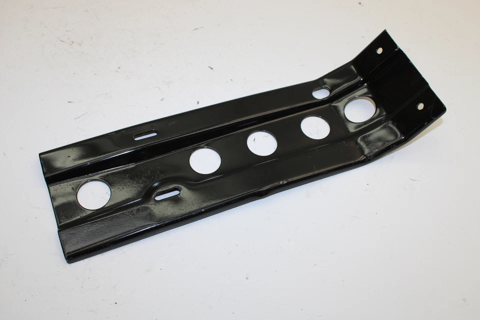 Placa de deslizamiento 87 Polaris Trail Boss 250 4x4 OEM 5220615 Q4989 Foto 1 de 4