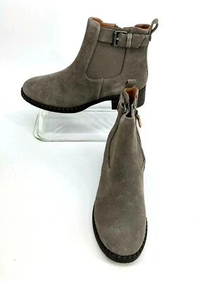 Nuevas botas Gentle Souls para mujer talla 9 gris gamuza tobillo hebilla Chelsea  Foto 1 de 4
