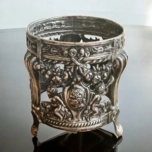 Georgian Sterling Silver Holder for glass insert by Thomas Gibbard cherubs - Picture 1 of 13