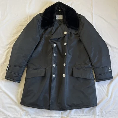 Vintage Blauer Nylolite Jacket Security Police Guardsman 44L Excellent Condition - Image 1 of 4