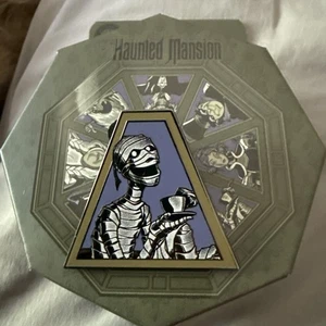 Disney Parks Pin 2025 Haunted Mansion Mystery Box Pin Set The Mummy ONLY - Picture 1 of 2