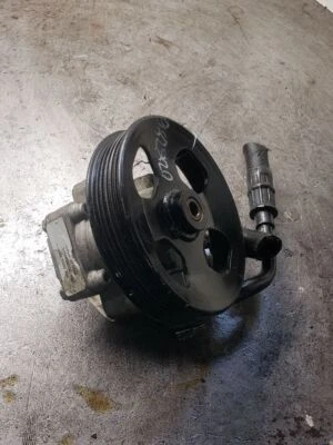 Б/у насос гидроусилителя руля подходит: 2006 Hyundai Tucson 2,7 л 6 цилиндров класса A - Изображение 1 из 4