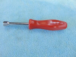 Snap-on Tools USA NEW RED Hard Grip 1/2” SAE 6pt Manual Nut Driver NDD116B NEW - Picture 1 of 2