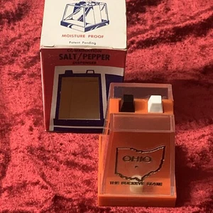 Vintage Ohio Combination Salt Pepper Dispenser W/ Box Plastic Push Button USA - Picture 1 of 12