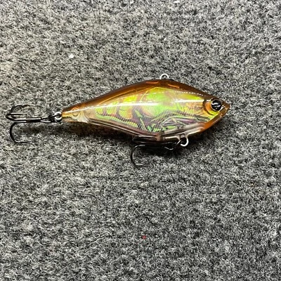 Yo-Zuri 3D Series 3D Vibe 60 Lipless Crankbait Lure 3/8oz 2 3/8" RBCF Brown Craw - Image 1 of 4