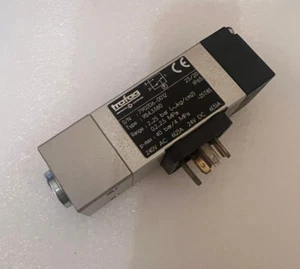 Trafag 9B4.3380 Druckschalter mit DIN Molex Ventilanschluss - Bild 1 von 10