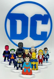 DC Comics DC COMICS LOGO ACRYLIC #389 Acrylic Display - Picture 1 of 3