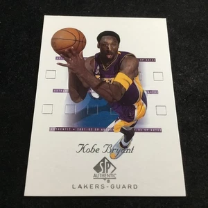 2001-02 SP Auténtico #38 Kobe Bryant Salón de la fama Los Angeles Lakers - Imagen 1 de 3