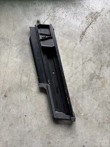 Clavadora de marco de 21 grados Milwaukee M18 usada cargador calibre riel clavo OEM - Imagen 1 de 4