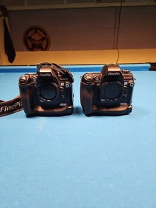 2x Cámaras digitales SLR con bolsa Tenba FUJIFILM FinePix S3 PRO 12,3 MP - Imagen 1 de 19