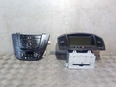 VAUXHALL INSIGINA STEREO AND NAVIGATION SYSTEM DISPLAY CONTROL 13320252 DVD600 - Image 1 of 4