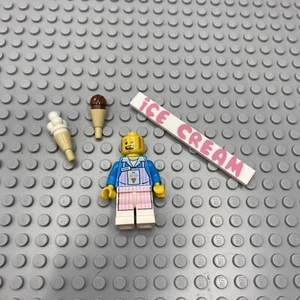 LEGO Ice Cream Mike Minifig and Accessories - Picture 1 of 6