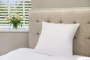 Nuevo* Almohada cuadrada europea de Europa continental llena de fibra hueca {1,2} - Imagen 1 de 2