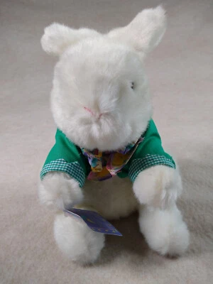 Peter Rabbit 9" Commonwealth Toy Co. Stuffed Animal Easter 1995 NWT Vtg - Image 1 of 4