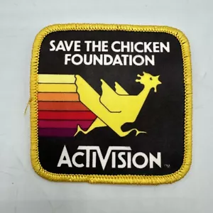 Atari Video Game - Vintage 80's Activision Patch Save the Chicken Foundation - Picture 1 of 2