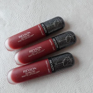 Revlon Ashley Graham Never Enough Ultra Matte Red Lipstick Keep it Real Lot of 3 - Picture 1 of 3