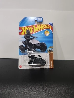 Hot Wheels  Tesla Cyberquad 82/250 Dirt 4/10 - Image 1 of 2