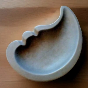 VINTAGE ASHTRAY HALF MOON CERAMIC GRAY GLAZED 9.5"X 5.5"  MCM BOHO DECOR - Picture 1 of 11