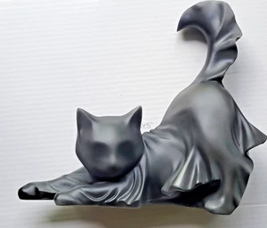 Cracker Barrel HALLOWEEN Black Cat Ghost Statue Stretching Figurine IN HAND - Picture 1 of 1