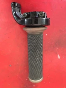 YAMAHA FZ1 2006 THROTTLE KNOB - Picture 1 of 1