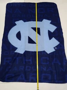 North Carolina Teer Heels Fleece Überwurf 58 x 40 UNC - Bild 1 von 4