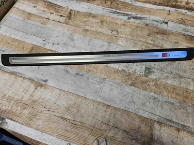 AUDI A5 8T3 Front Left Sill Trim 8T0853373 3.20 Petrol 195kw 2008 23567846 - Image 1 of 4