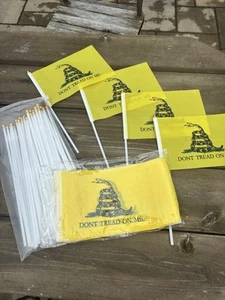 Don’t Tread On Me Flags And Sticks Pack Of 49 New Open 5x9 - Picture 1 of 4