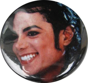 Michael Jackson Badge Metal Pinback Button Portrait - Imagen 1 de 2