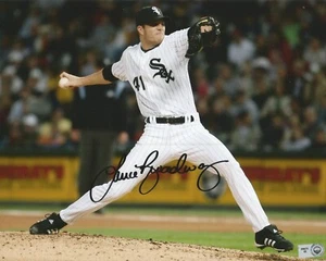 Lance Broadway Autographed 8x10 Photo (MLB Hologram) - Picture 1 of 2