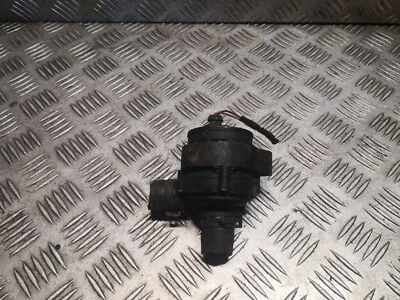 Bomba de agua auxiliar MERCEDES-BENZ A B 180 200 CDI W169 W245 2118350264 Foto 1 de 4